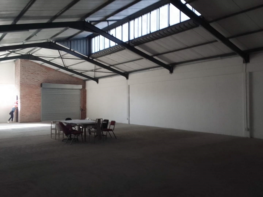 To Let commercial Property for Rent in Diep River Western Cape